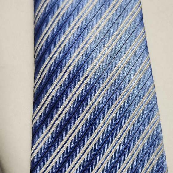 Alexandre London Striped Tie - Picture 2 of 7
